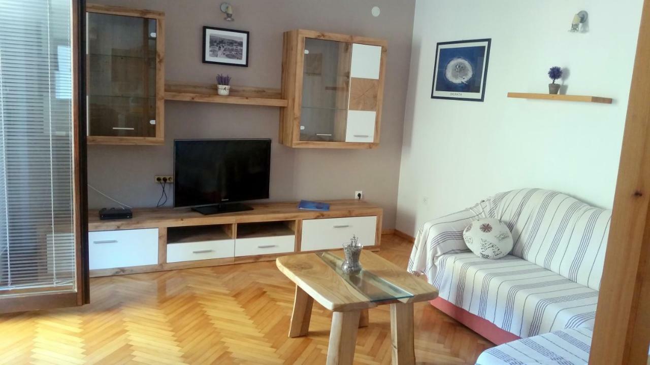 Apartments Rubinic Елса Экстерьер фото